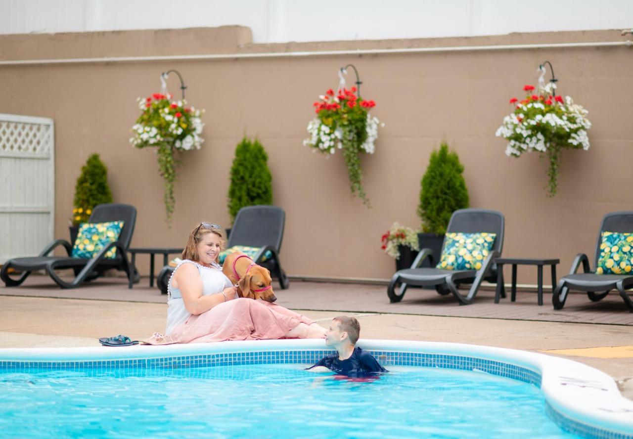 Rodd Moncton Hotel Exterior foto
